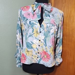 Zara basic floral print blouse Small